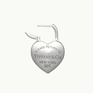 リターン トゥ ティファニー フルハート ピアス